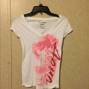 Cute v neck Aeropostale shirt